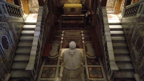Inter view in the marvelous Basilica of Santa Maria Maggiore in Rome, Italy. 스톡 동영상 160230595