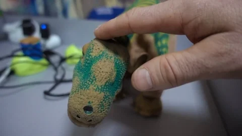 Interactive Dinosaur Robot Video stock 101057090