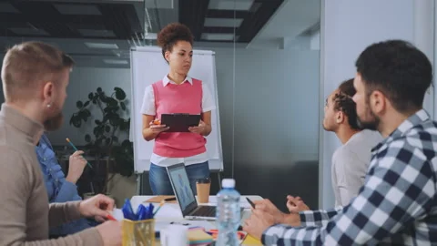 Interactive Team Meeting with Active Participation Video stock 274185258