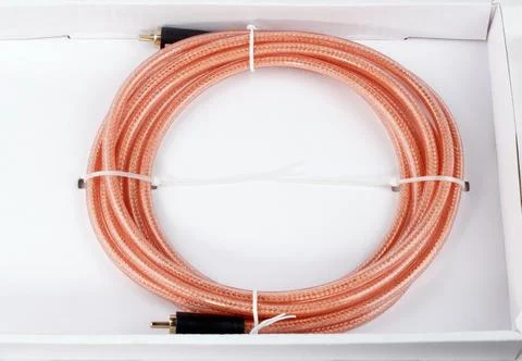 Interconnect Cable in cartoon case Stock-Fotos
