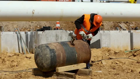 Interconnected natural gas pipeline network Video stock 173000505