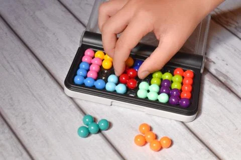 Interesting game for children to develop memory and intelligence. Foto stock