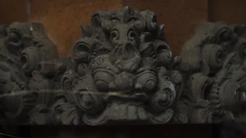 Interesting structures on pillars in the form of animals in Indonesia. Stock Footage 154160023