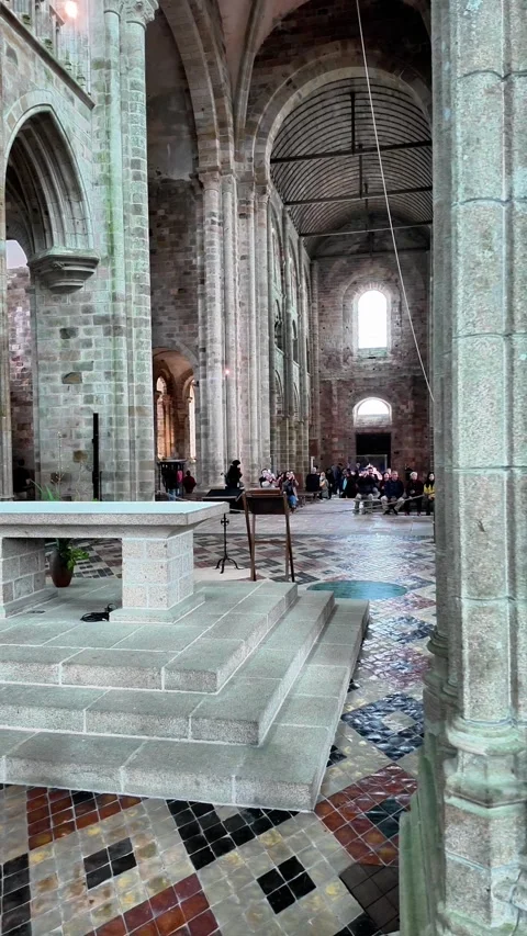 The interior of the Abbey of Mont Saint-Michel Vídeos de archivo 332724068
