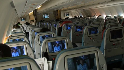 Interior of Airplane with Passengers 스톡 동영상 87630440