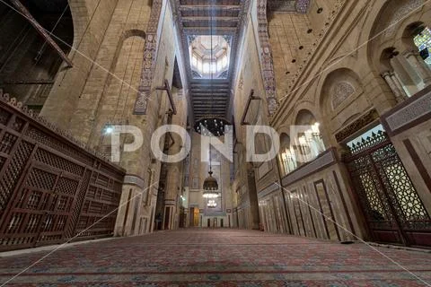 Interior of al Refai public mosque, Cairo, Egypt Stock Photos