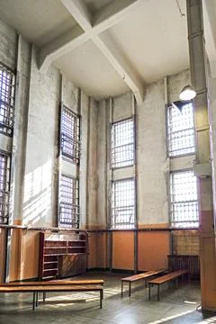 Interior of ancient Alcatraz Prison Foto stock