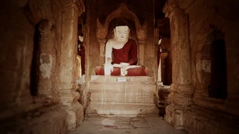 Interior of the ancient temples in Bagan eim ya kyaung Myanmar Stock Footage 142061077