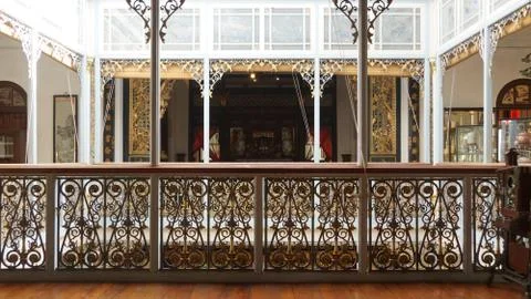 The interior and courtyard of the green mansion in Penang Stock Photos
