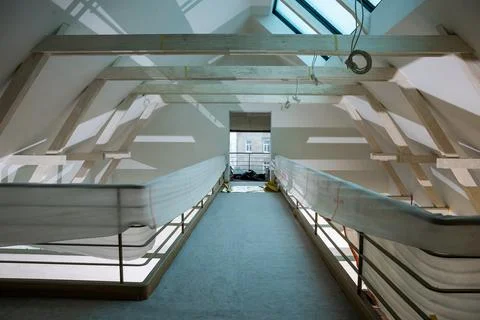 Interior Construction with Skylights and Exposed Wooden Beams 库存照片