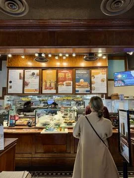 The Interior of the Corner Bakery in the Buckhead area of the Atlanta, Georgi Stock Photos