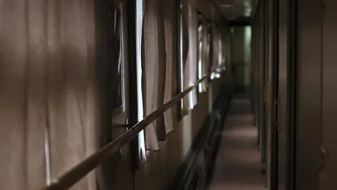 Interior of a corridor in a night train Vidéo 309754766