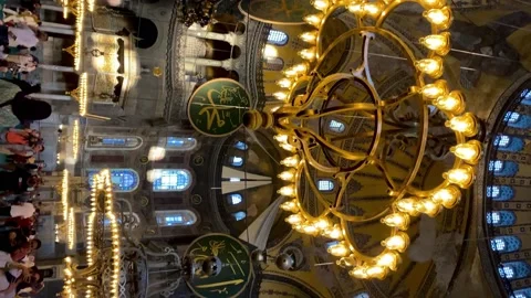 Interior of Hgia Sofia mosque in Istanbul, Turkey, vertical video Stock-Footage 204016258