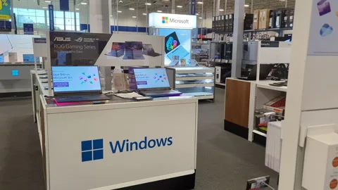 Interior of Microsoft Store With Customers. Customers Browsing, Trying and .. Video stock 321833316