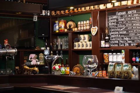 This is interior of modern pub for drinking and socializing, beer bar Foto stock