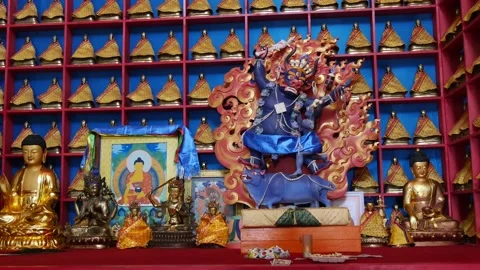 The interior of a Mongolian Buddhist temple. Stock Footage 133629027