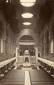 Interior of the New Synagogue in Berlin benches choir and vault c 1890 Germany Ilustración de archivo