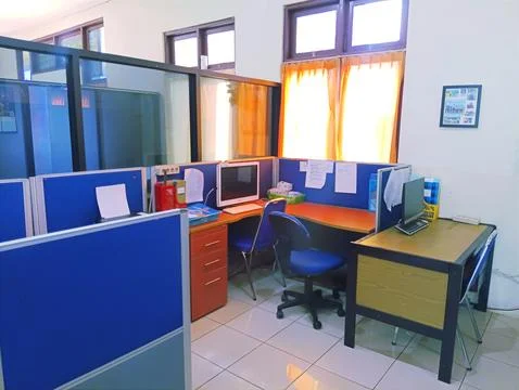 Interior of office workspace without staff members because no office schedule Stock-Fotos