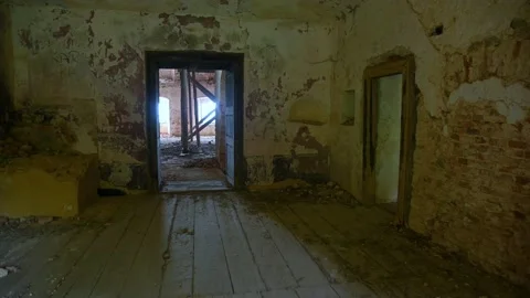 Interior of the old abandoned renaissance building Stock Footage 154533268