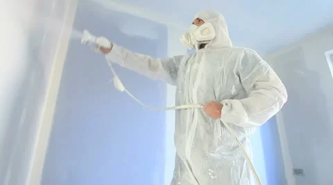Interior Painter, spraying walls with emulsion. Video stock 12185402