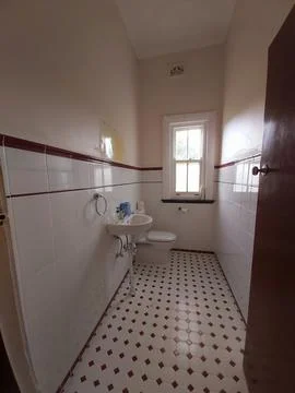 Interior of small bathroom Foto stock