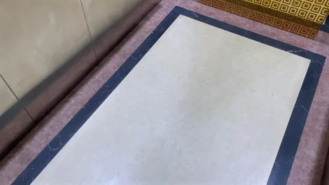 Interior space with marble stone floor and stainless steel panel walls. Vídeo Stock 330381887