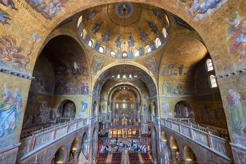 Interior of St. Mark's Cathedral. 스톡 사진