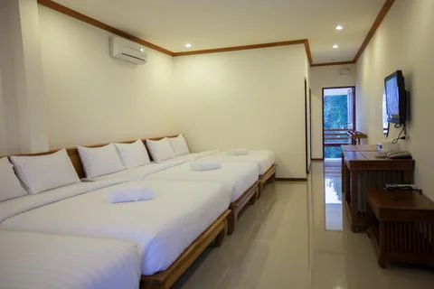Interior standard room with bed Foto stock