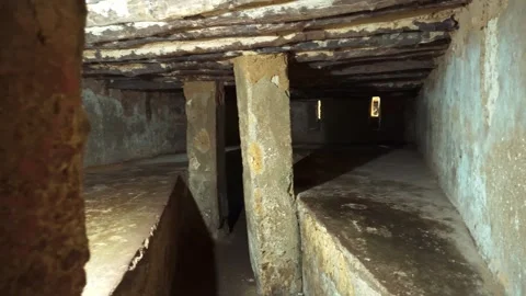 Interior of an underground slave holding chamber in Stone Town, Zanzibar. L.. 스톡 동영상 331660013