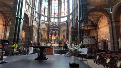 Interior view of the Basilica of Saint Nicholas in Amsterdam, showing the gr.. Video stock 334945827