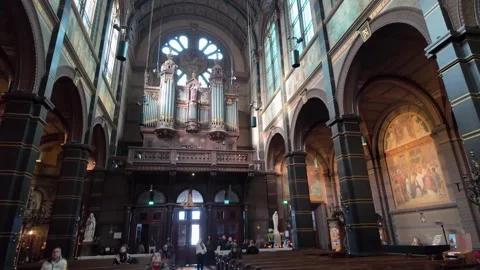 Interior view of the Basilica of Saint Nicholas in Amsterdam, showing the gr.. Video stock 334945841