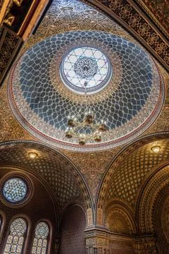 Interior view of the dome of the Spanish Synagogue of Prague Stock Photos