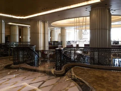 Interior view of a luxurious hotel, modern decoration and entrance Foto stock