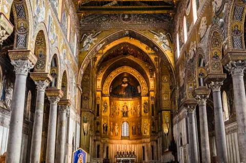 Interior view of the main nave of the cathedral of the city of monreale sicil Stock Photos