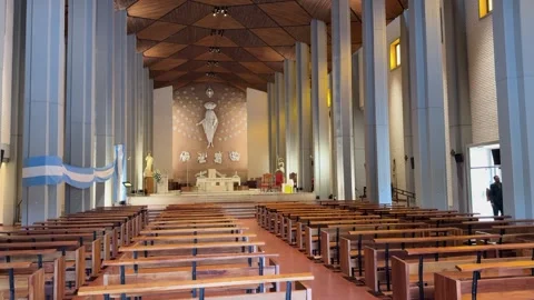 Interior View Panning Across Altar and Pews of Cathedral of San Juan Bautista Stock Footage 346799651