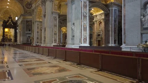 Interior view in Saint Peters Basilica in Rome, Italy. 스톡 동영상 160230776