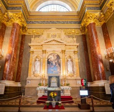 Interior view of the St. Stephen's Basilica church Stock Photos