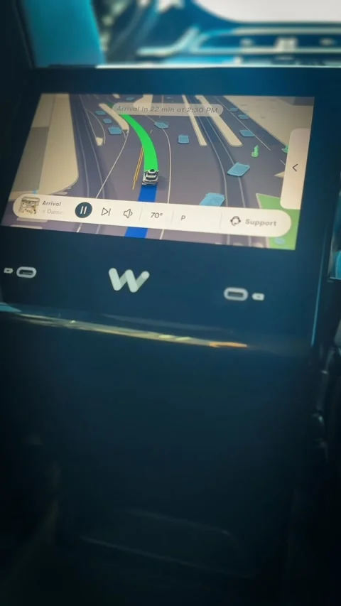 The interior view from a Waymo Self Driving taxi in San Francisco Stock-Footage 332722154