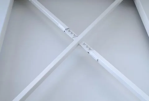 Interior x beam structure industrial architecture modern white wall detail Stock-Fotos