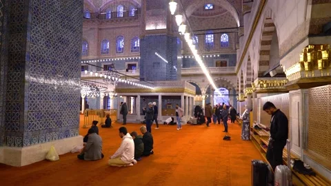 Interior of the Yeni Camii mosque. Stock Footage 229407664