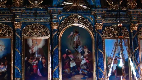 Internal decoration inside Serbian Orthodox cathedral in Belgrade. Video stock 155295565