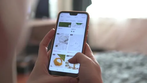 Internet Distant Shopping. Compulsive Buying Behavior. 스톡 동영상 170041199