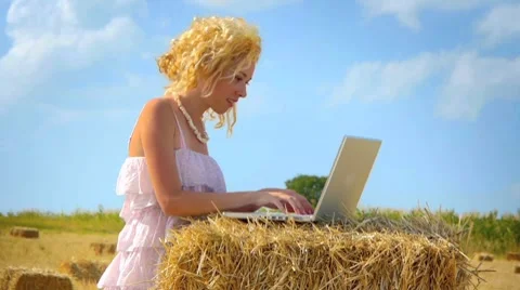 Internet everywhere Stock Footage 8781157