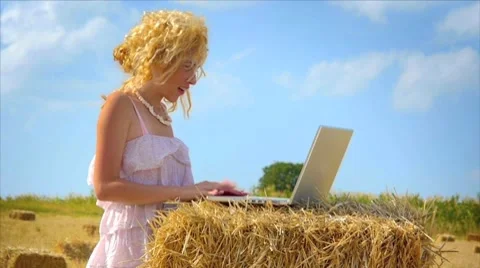 Internet everywhere Stock Footage 8781647