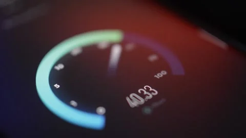 Internet speed test on the smartphone device. phone internet test. 库存影片 235985308