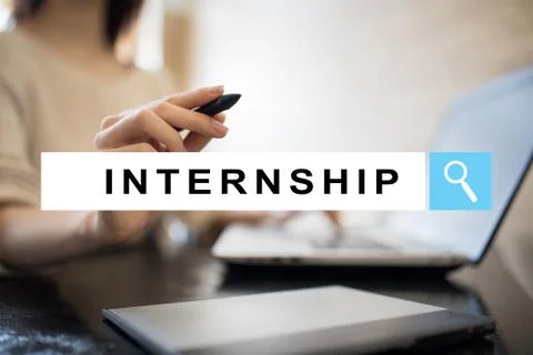 Internship text on virtual screen. Business, education and internet concept. 스톡 사진