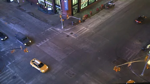 Intersection of 8th Avenue and 42nd Street in Manhattan Vídeos de archivo 47002823