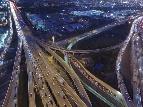 THE INTERSECTION OF LOOP 610 AND HIGHWAY, HOUSTON TEXAS Stockbeeldmateriaal 70450639