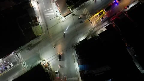 Intersection at night Video stock 304974423