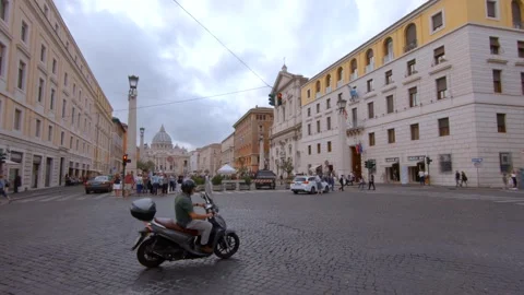 Intersection in Rome with Vatican City in the distance, Europe Stock-Footage 146341160